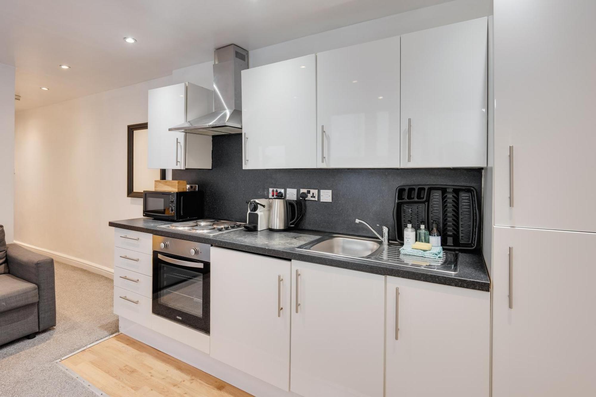2 Bedroom Aprtmnt For Upto 6 Nr Centre, Uni &Parks Cardiff Bagian luar foto